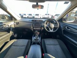 2022 Nissan X-TRAIL ST