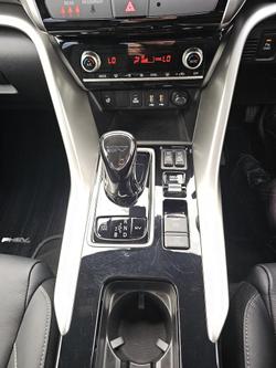 2024 Mitsubishi Eclipse Cross PHEV XLS PLUS