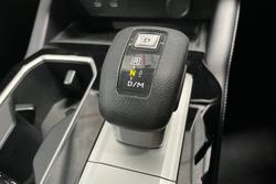 2025 Mitsubishi Outlander ES