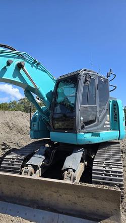 2023 Kobelco Sk270