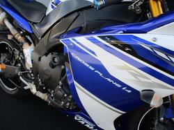 2014 Yamaha YZF-R1 BLUE