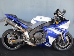 Yamaha YZF-R1