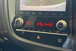 2019 Mitsubishi Outlander PHEV ES ADAS