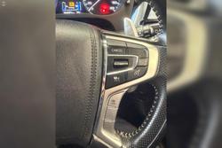 2019 Mitsubishi Outlander PHEV ES ADAS