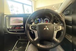 2019 Mitsubishi Outlander PHEV ES ADAS