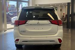 2019 Mitsubishi Outlander PHEV ES ADAS