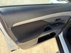 2014 MITSUBISHI OUTLANDER ES (4x4) ZJ MY14 WHITE