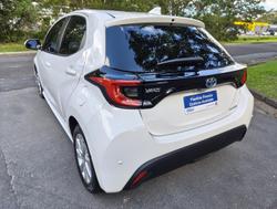 2021 Toyota Yaris SX Hybrid