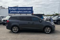 2017 Kia Carnival Platinum