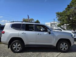 2022 Toyota Landcruiser VX