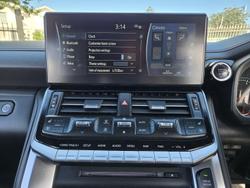 2022 Toyota Landcruiser VX