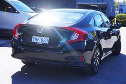2017 Honda Civic VTi-S