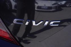 2017 Honda Civic VTi-S