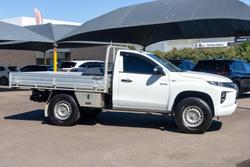 2021 Mitsubishi Triton GLX