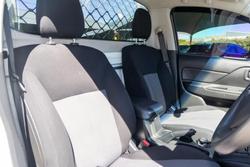 2021 Mitsubishi Triton GLX