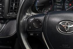 2017 Toyota RAV4 Cruiser