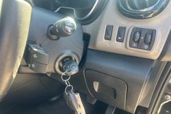 2017 Renault Trafic Formula Edition X82 Jet Black