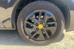 2017 Renault Trafic Formula Edition X82 Jet Black