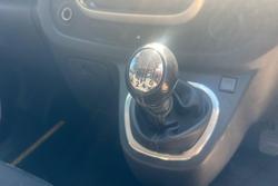 2017 Renault Trafic Formula Edition X82 Jet Black