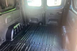 2017 Renault Trafic Formula Edition X82 Jet Black