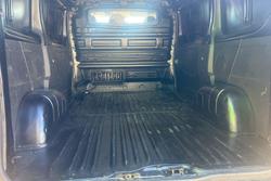 2017 Renault Trafic Formula Edition X82 Jet Black