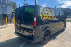 2017 Renault Trafic Formula Edition X82 Jet Black