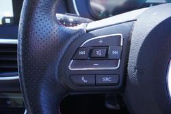 2021 MG HS PHEV Essence