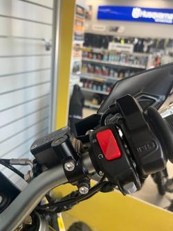 2025 Surron ULTRA BEE R BLACK