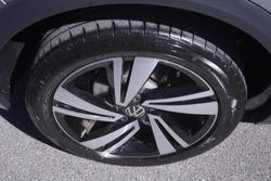 2024 Volkswagen T-Roc 140TSI R-Line