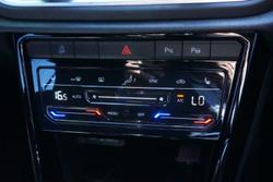 2024 Volkswagen T-Roc 140TSI R-Line