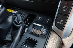 2024 Toyota Landcruiser VX