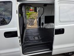 2018 Hyundai iLoad (No Badge)