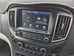 2018 Hyundai iLoad (No Badge)