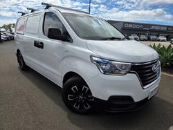 2018 Hyundai iLoad (No Badge)