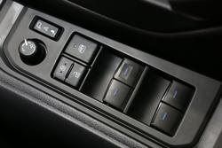 2023 Toyota Landcruiser GXL