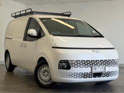 2022 Hyundai STARIA LOAD