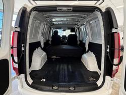 2022 Hyundai STARIA LOAD