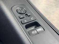 2022 Hyundai STARIA LOAD