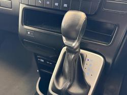 2022 Hyundai STARIA LOAD