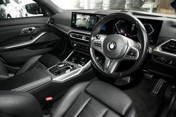 2023 BMW 3 Series 320i M Sport