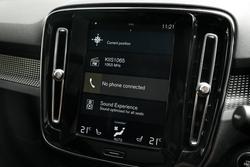 2018 Volvo XC40 T5 R-Design