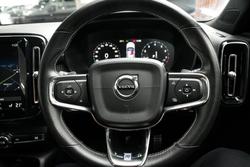 2018 Volvo XC40 T5 R-Design