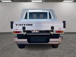 2025 Mitsubishi Triton GLX