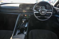 2025 Hyundai i30 Hybrid