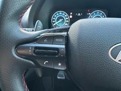 2000 Hyundai i30