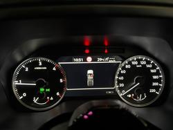 2000 Mitsubishi Triton