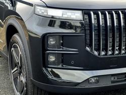 2025 Jaecoo J7 SHS Summit