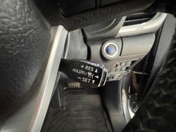 2020 Toyota Hilux SR5