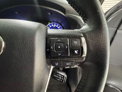 2020 Toyota Hilux SR5