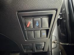 2020 Toyota Hilux SR5